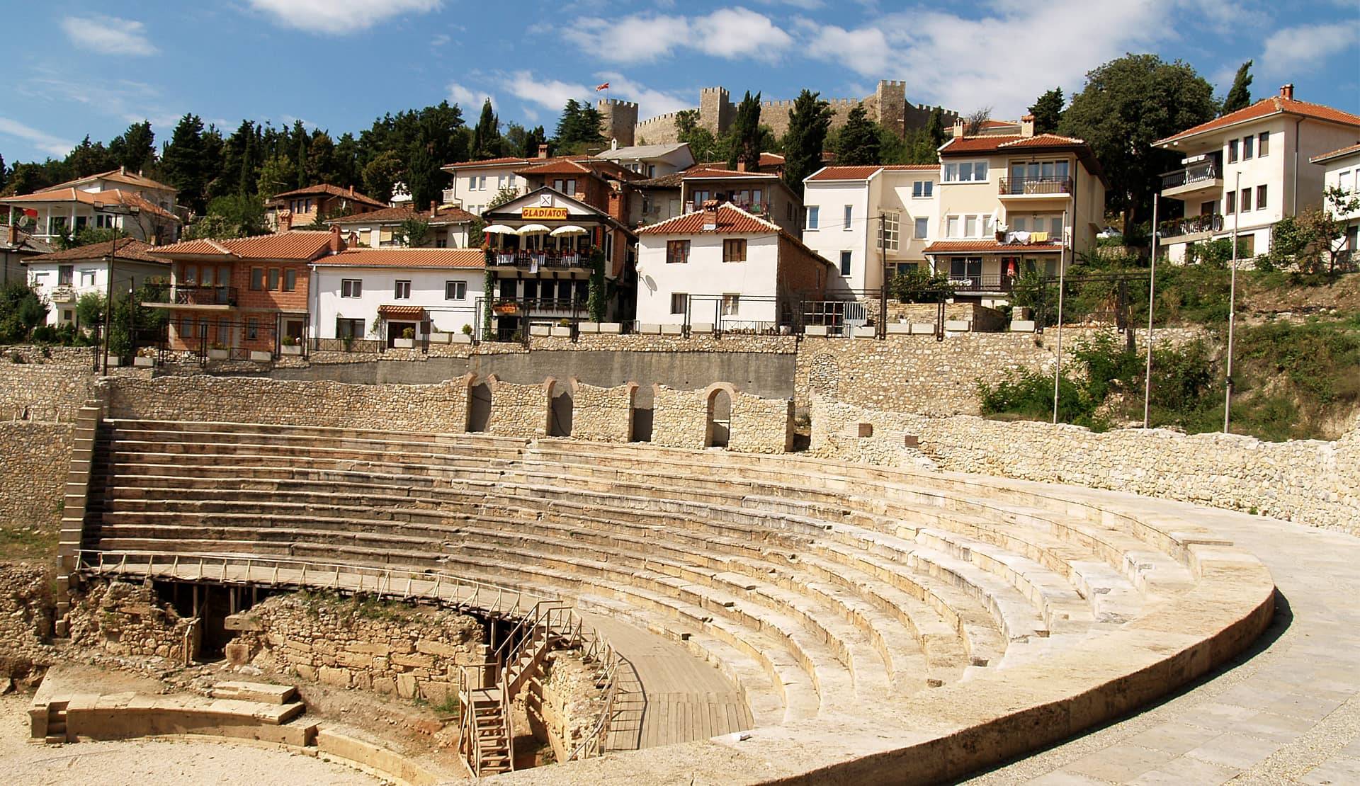 АНТИЧКИ ТЕАТАР - II ВЕК П.Н.Е.